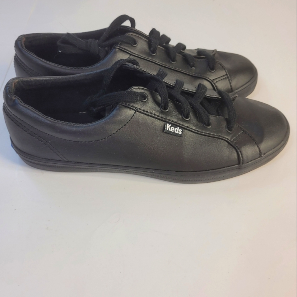 Keds black sneakers size 8